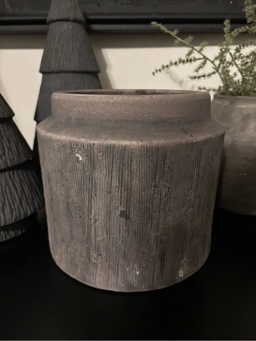 N/A neutral gray